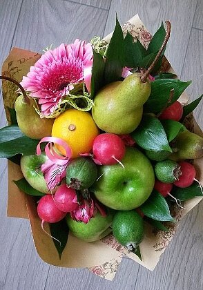 Букеты и композиции